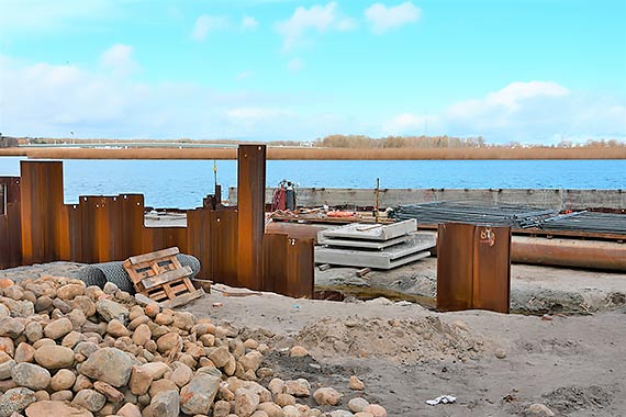 Karsibór. Będą montować pomosty