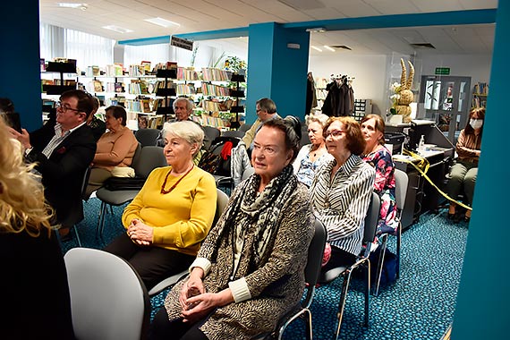Wspomnienia i wiersze. Sybiraczka i poetka-Alfreda Ferschke spotkała się z mieszkańcami w Miejskiej Bibliotece Publicznej