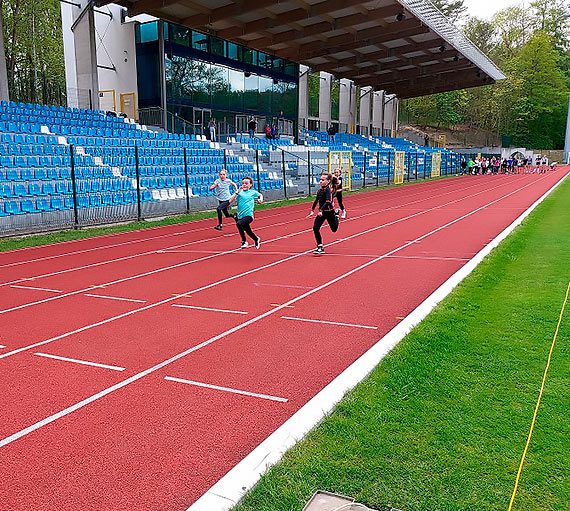 VI Zawody V Edycji „winoujskie Czwartki Lekkoatletyczne”