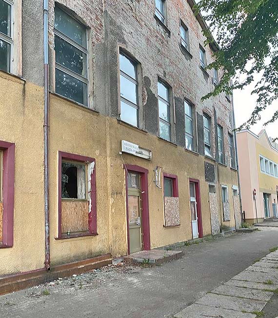 Grupa Morska: Trzeba uporządkować zrujnowany i opuszczony Dom Rybaka!