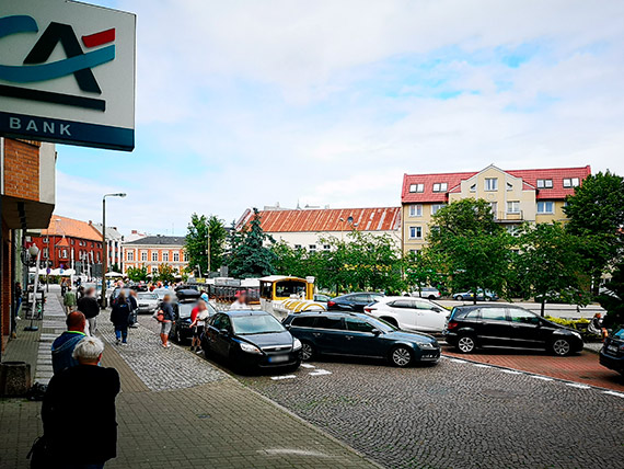 Tak się kończy, gdy nie stosuje się hamulca ręcznego