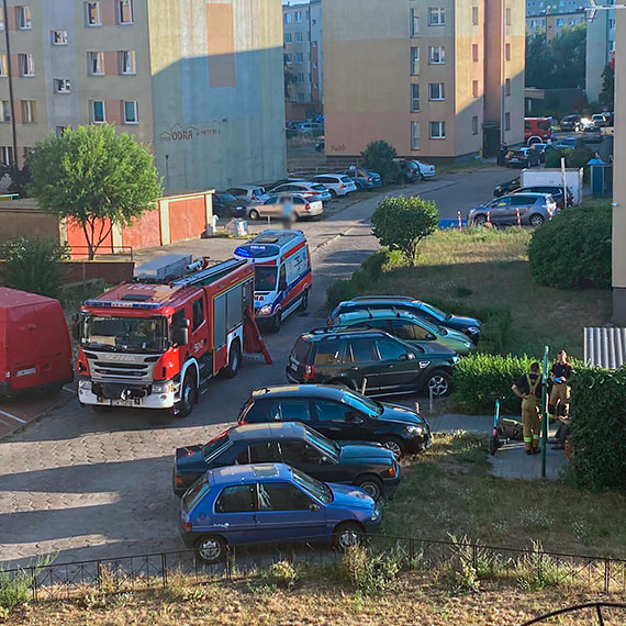 72 - letni mężczyzna zasłabł i spadł z roweru. Został przetransportowany do szpitala