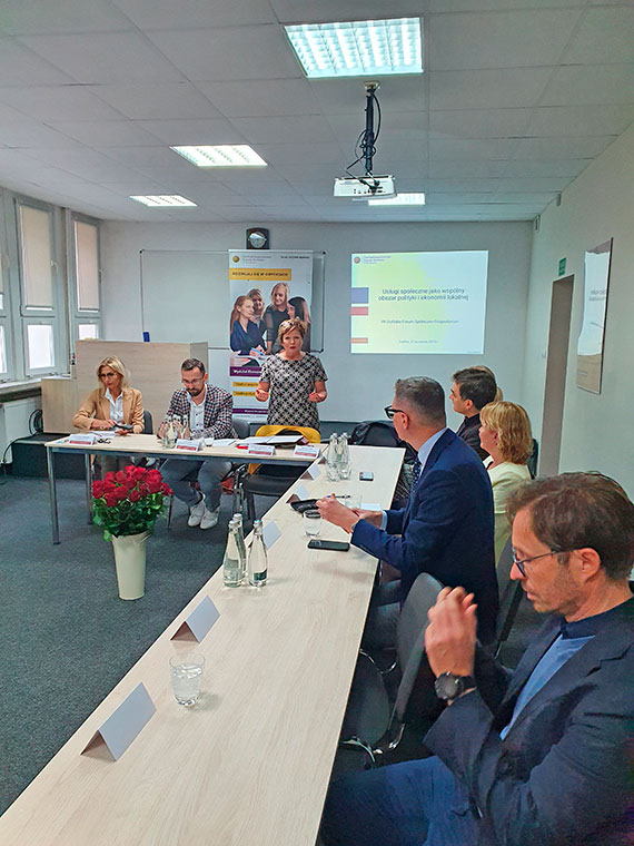 Usługi społeczne jako wspólny obszar polityki i ekonomii lokalnej – VII Gryfickie Forum Społeczno-Gospodarcze
