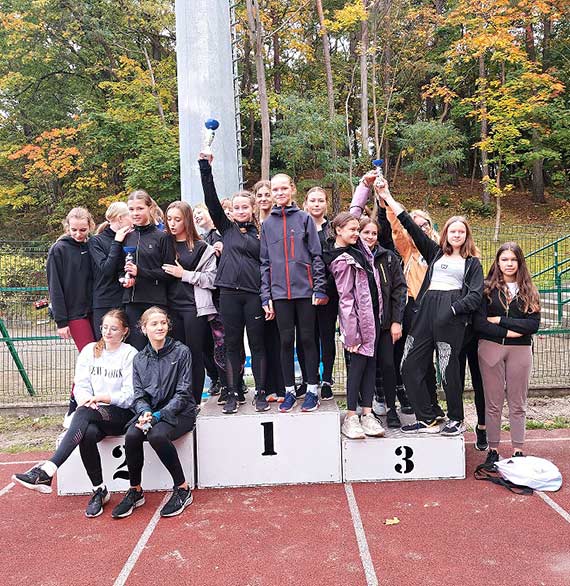 Szkolna Drużynowa Liga Lekkoatletyczna w ramach Igrzysk Młodzieży Szkolnej oraz Licealiady