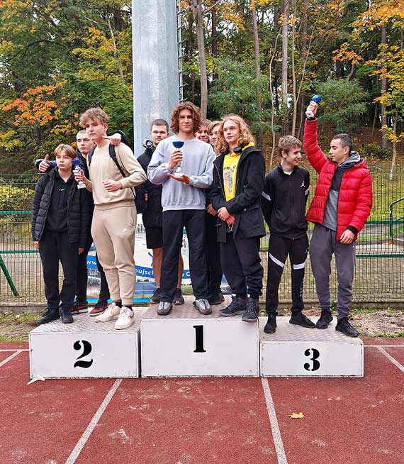 Szkolna Drużynowa Liga Lekkoatletyczna w ramach Igrzysk Młodzieży Szkolnej oraz Licealiady