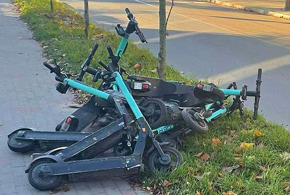 Mieszkanka - Nareszcie kto zrobi „porzdek” z hulajnogami