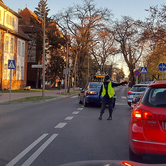 Wypadek na ulicy Wojska Polskiego. Poszkodowana została jedna osoba