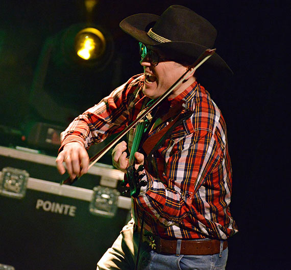 MDK - Comeback'owy koncert zespołu „Przejazdem”