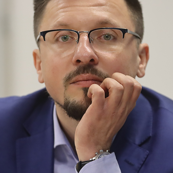 Kolejna burzliwa Sesja Rady Miasta - podwjne standardy  Radnego Borowskiego