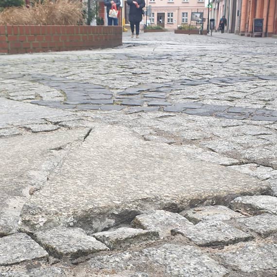 Mieszkaniec: Taczki czas podstawić...