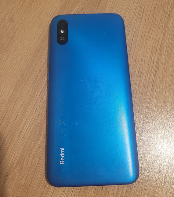 Znaleziono telefon