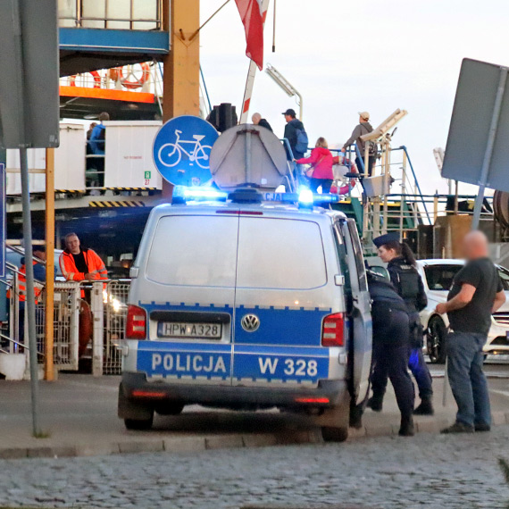 Funkcjonariusze Straży Granicznej spacyfikowali agresywnego mężczyznę