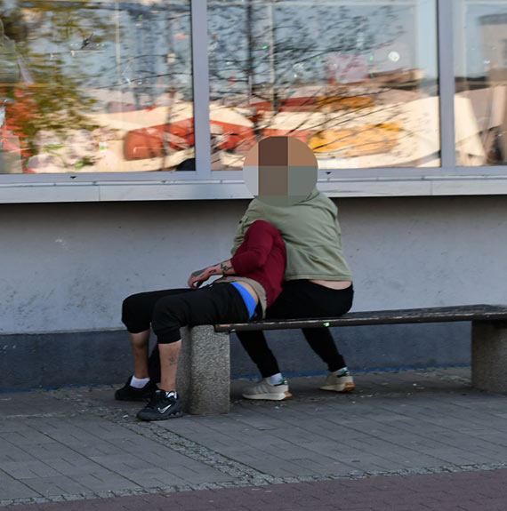 Mieszkańcy Świnoujścia tworzą dziś artykuł - Pomóż nam odkryć tajemnicę zatrzymania na ulicy