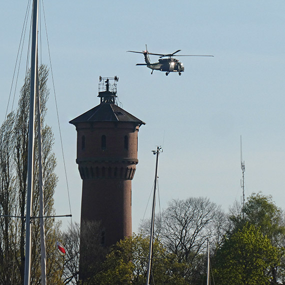 Ćwiczenia na Basenie Północnym: Zgrywanie Systemów Militarnych i Pozamilitarnych w Świnoujściu