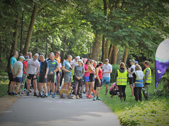 Kamil i Karolina pierwsi na mecie 295. parkrunu