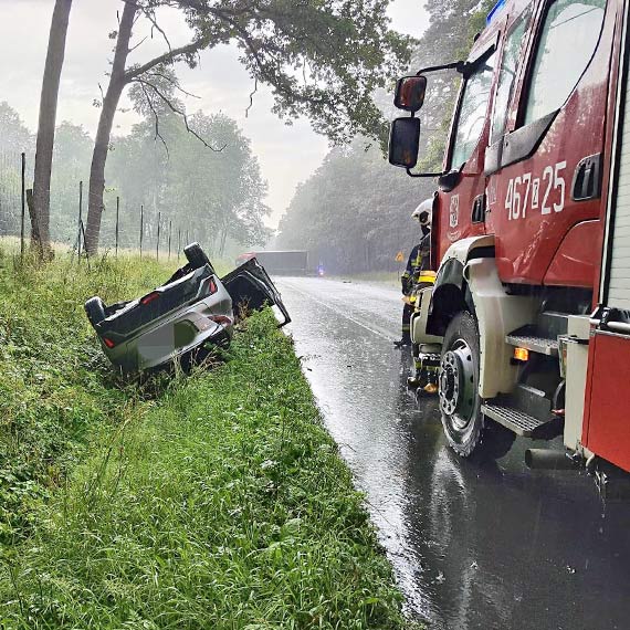 Wypadek między Międzyzdrojami a Dargobądzem na DK3 przed godziną 9:00 powoduje duże utrudnienia w ruchu drogowym