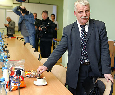 Huszcza „oczyszczony”, prezydent nie musi eksmitowa