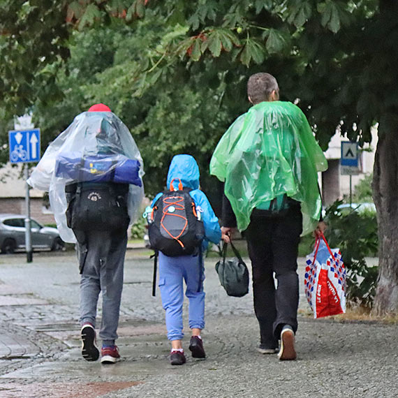 Polskie nadmorskie klimaty: co robić, gdy lato w kratkę wita na wybrzeżu?
