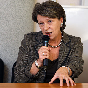 Dr Irena Eris rezygnuje ze winoujcia!