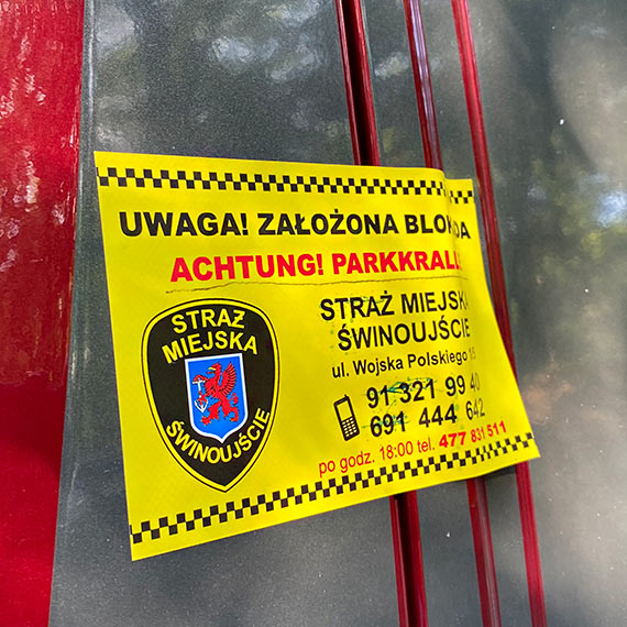 Chłopcy parkingowcy. Chcesz szacunku, szanuj się sam