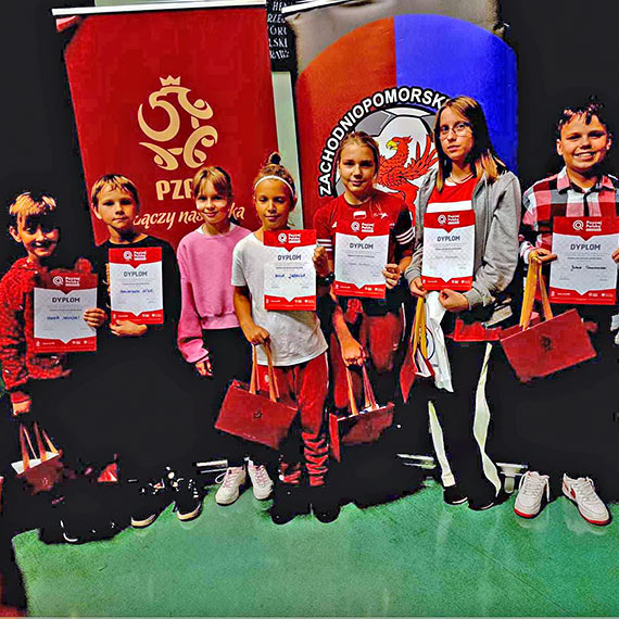 Uczniowie SP1 rekordzistami konkursu Poznaj Polsk na Sportowo
