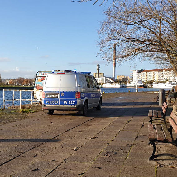 Policja ustala sprawców włamania na Wybrzeżu Władysława IV
