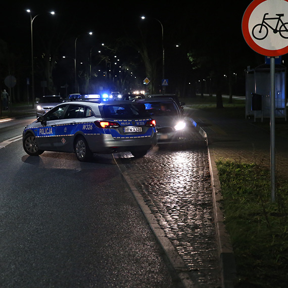 Kobieta potrącona na przejściu dla pieszych