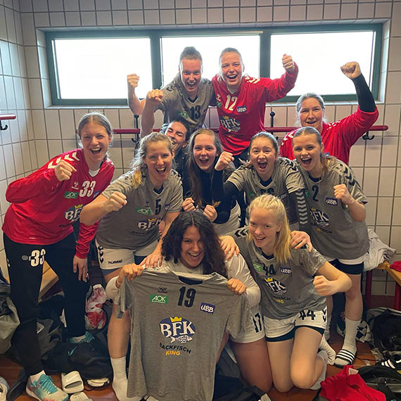 Dołącz do naszej drużyny! Treningi piłki ręcznej dla dziewcząt i kobiet w HSV Insel Usedom! 