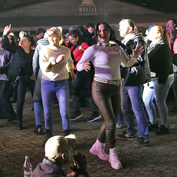 Techno Party zjednoczyo pokolenia winoujcian. Zobacz film!