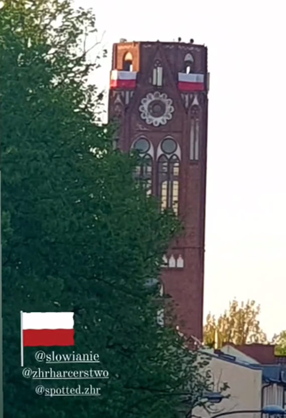 ZHR - Flaga RP na wieży