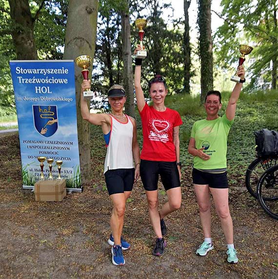 Wspólny bieg: 346. parkrun Świnoujście i „Bieg Abstynenta” Stowarzyszenia Trzeźwościowego „HOL”
