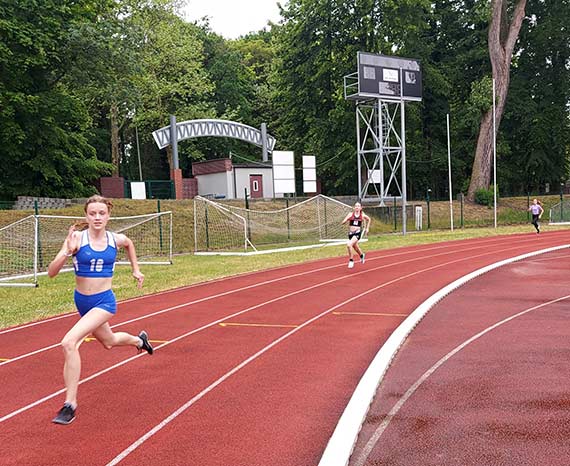 FINA MIEJSKI VII EDYCJI winoujskich „Czwartkw Lekkoatletycznych”