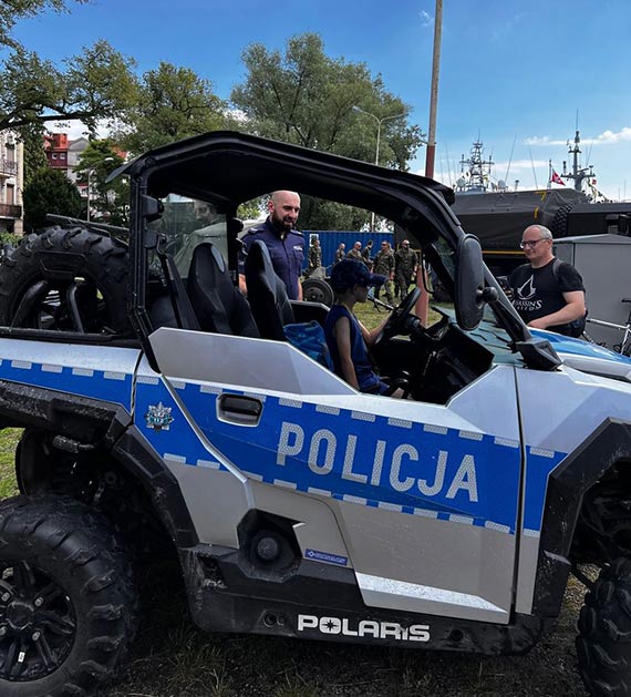 Bezpieczne wakacje z IPA i stróżami prawa z 44 Wysp