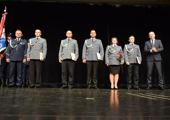 Szczególny dzień dla policjantów i pracowników cywilnych Komenda Miejska Policji w Świnoujściu - Miejskie obchody Święta Policji na 44 Wyspach!