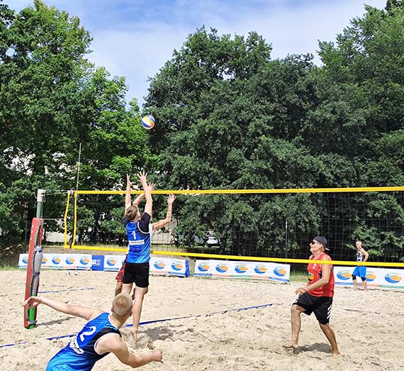 III Wakacyjny Turniej Siatkówki Plażowej