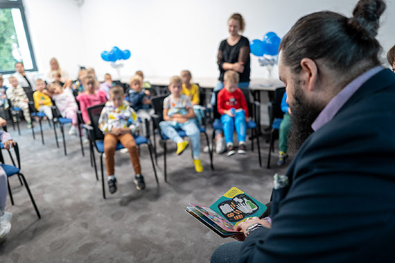 Premiera książeczki dla dzieci Wojewódzkiej Stacji Pogotowia Ratunkowego w Szczecinie