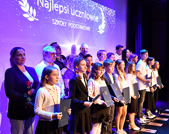 PRYMUS 2024! Najlepsi uczniowie i abiturienci świnoujskich szkół
