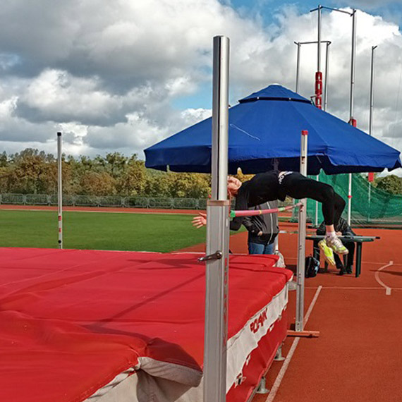 Sukcesy młodych lekkoatletów z Klubu OSiR „Wyspiarz” na zakończenie sezonu lekkoatletycznego