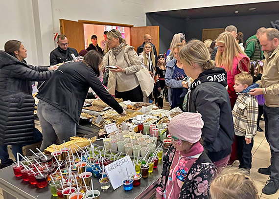 Świnoujście zbiera pieniądze dla powodzian – wielka impreza w Miejskim Domu Kultury