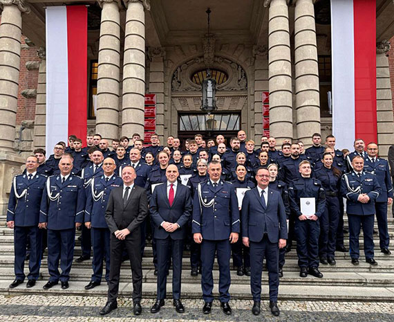 Nowi funkcjonariusze złożyli ślubowanie