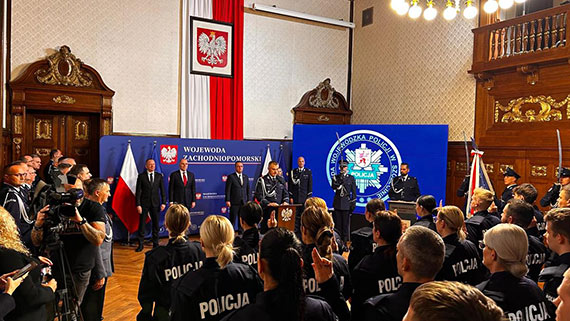 Nowi funkcjonariusze złożyli ślubowanie