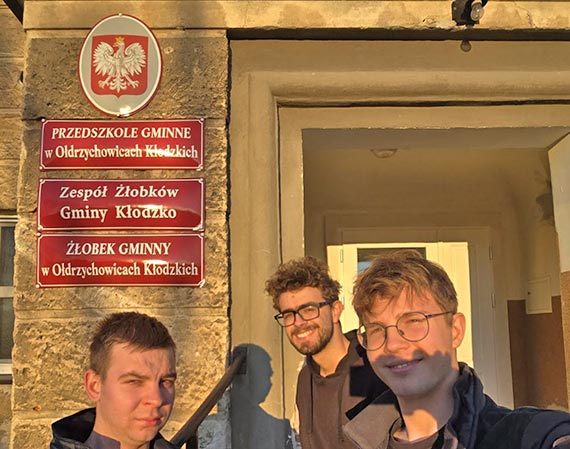 ZHR dla powodzian - Dary dla Przedszkola w O³drzychowicach K³odzkich
