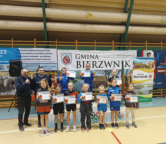 Pierwszy Wojewódzki Turniej Tenisa Stołowego Skrzatów
