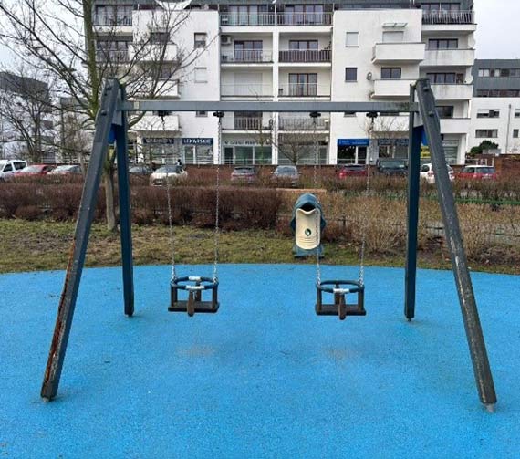 Naprawa elementw maej architektury i remonty na placach zabaw