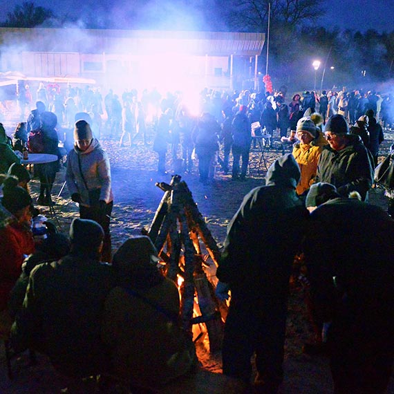 Dzieci szalały w MDK, dorośli bawili się na plaży. Pierwsze takie walentynki w Świnoujściu