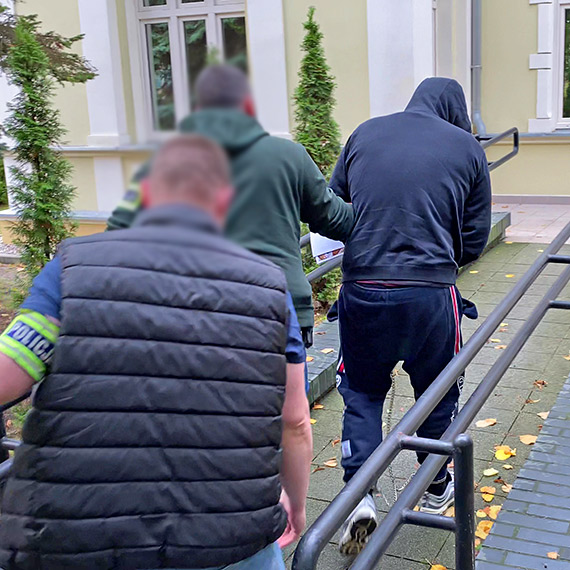 Brutalne zabjstwo w hotelu. Akt oskarenia przeciwko 29-letniemu Adrianowi K. Zobacz film!