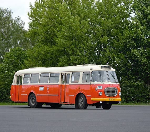 Trzy spotkania z zabytkowymi autobusami