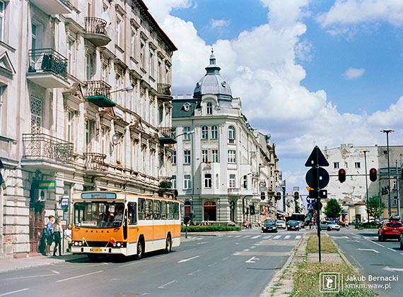Trzy spotkania z zabytkowymi autobusami