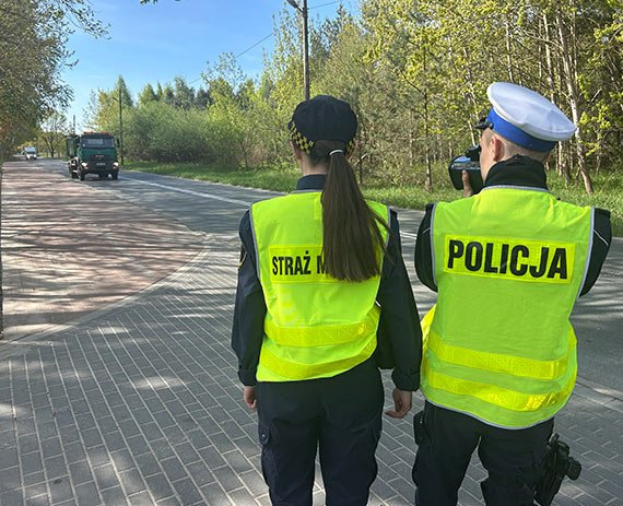 Stranicy miejscy i policjanci razem dbaj o bezpieczestwo