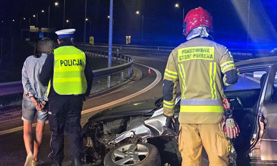 Jechaa na S6 majc 3 promile alkoholu, jazd zakoczya na barierach energochonnych. 31-latka zostaa zatrzymana w policyjnym areszcie